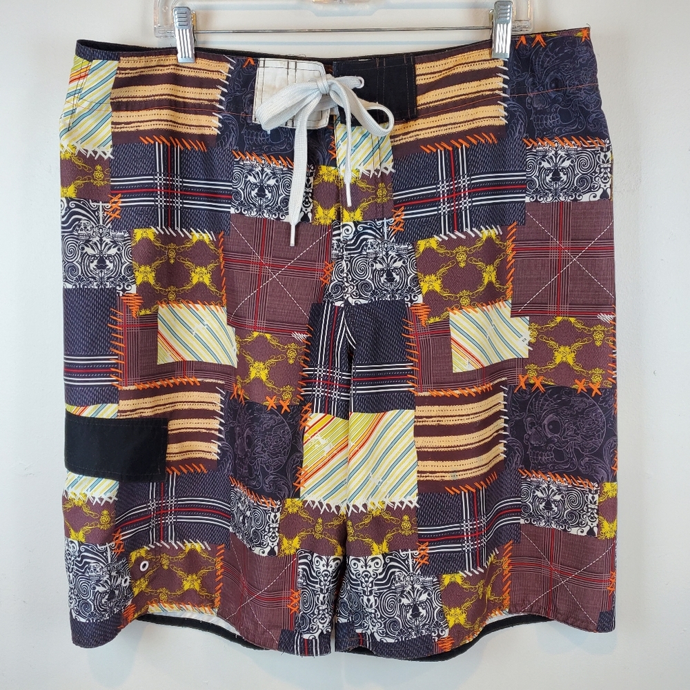 CHALC Skulls Patchwork Board Shorts Swim Trunks Size 38 Mens Surfing Beach